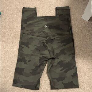lululemon athletica Camouflage Leggings - Green and Black